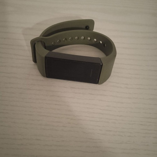 Xiaomi Mi Smart Band 4C used without straps