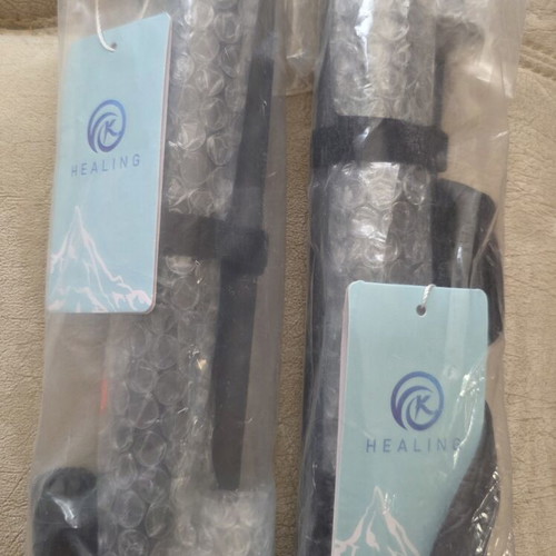 Folding trekking poles set of two, 110cm, new
