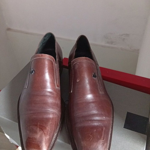 Valentino men's shoes scarps like new size 40.5