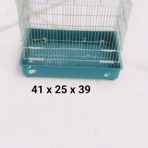 Birdcages used, pack of 16, various sizes