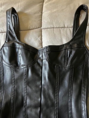 Φόρεμα ελαστικό όψη δερμάτινου Pull & Bear σαν καινούργιο, μαύρο XS