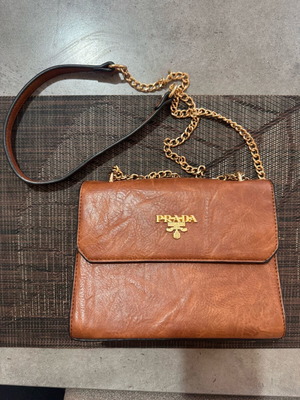 Crossbody bag like new