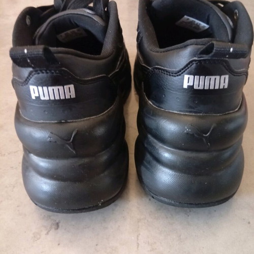 Puma black athletic shoes size 40.5 new