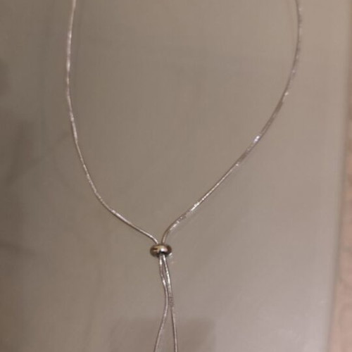 Silver stainless steel necklace new with adjustable length