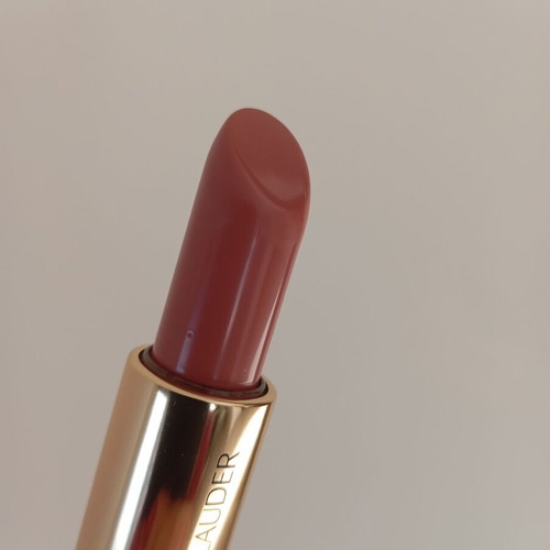 Estée Lauder Pure Color Envy Sculpting Lipstick new