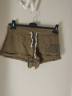 y2k short shorts. low rise