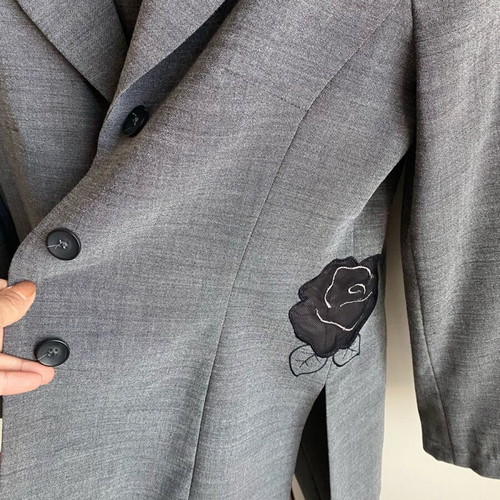 Suit gray with blue rose details like new, size M