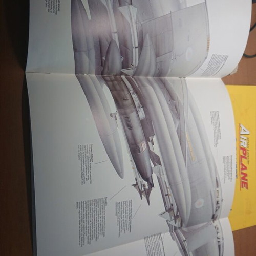 Airplane magazine issues 14 to 19 like new