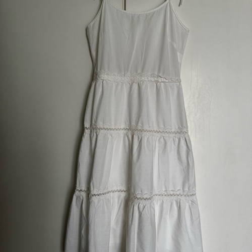 White vintage dress used with lace details size M