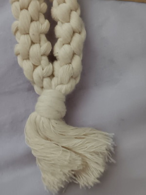 Knitted Keychain trendy, beige