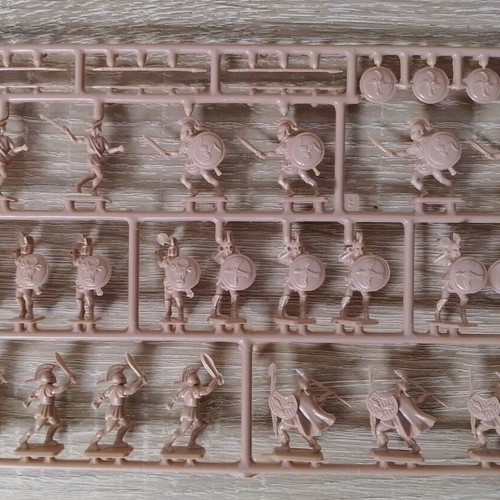 Zvezda Greek Infantry 1:72 model kit like new