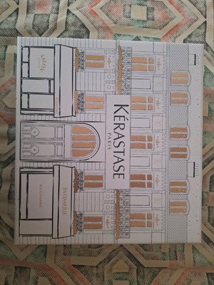 Kerastase box new, spacious