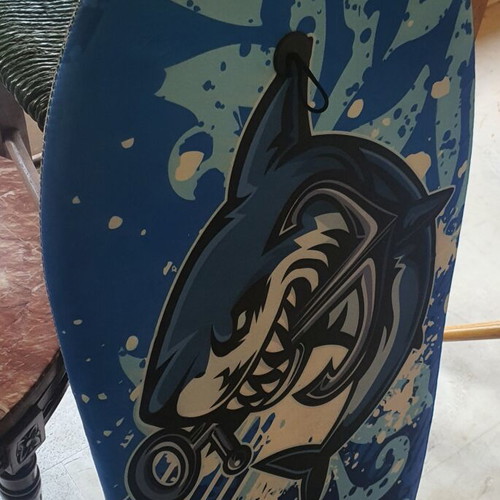 Surfboard like new, height 90 cm, width 45 cm