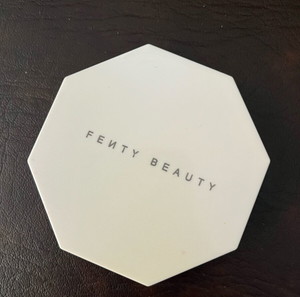 Highlither Fenty beauty
