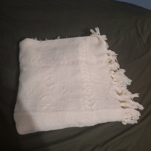Handmade throw blanket like new 210×180