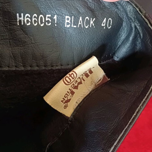 Knee-high boot used, size 40, black