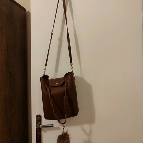 Women's shoulder bag like new, brown leatherette