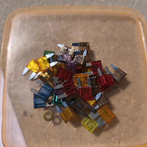 Car fuses new, pack of 210 pieces