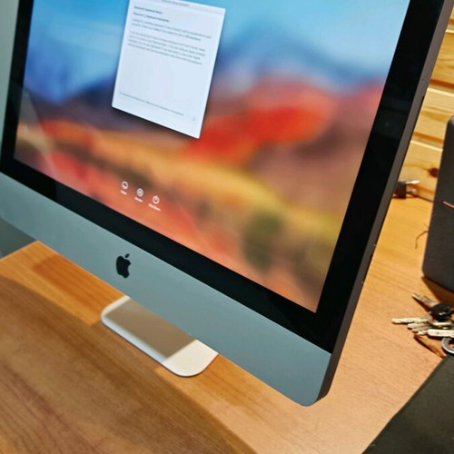 iMac 21.5 i5 20GB ram a1311 used with minor glass crack