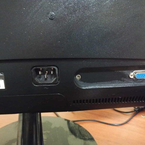 Asus VS247 19 inch LCD monitor like new