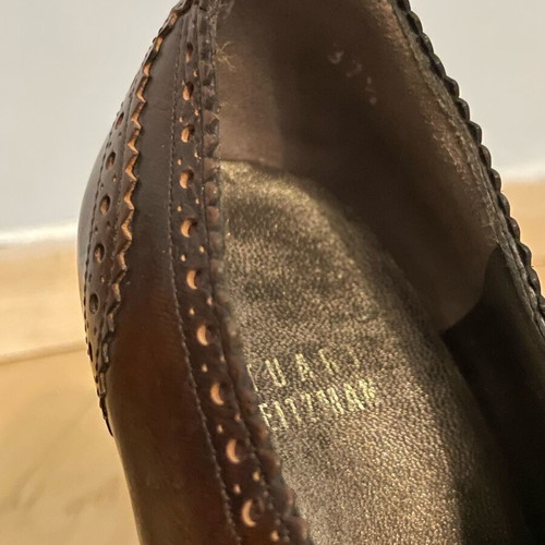 Stuart Weitzman leather shoes size 37.5 like new, brown