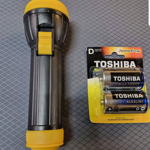 Plastic flashlight 20cm new