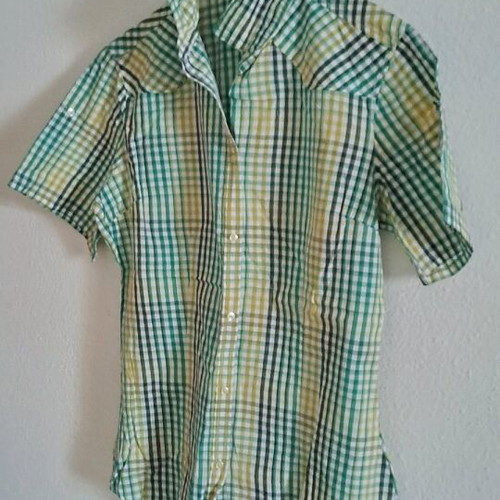 Benetton style nr S shirt multicolored like new