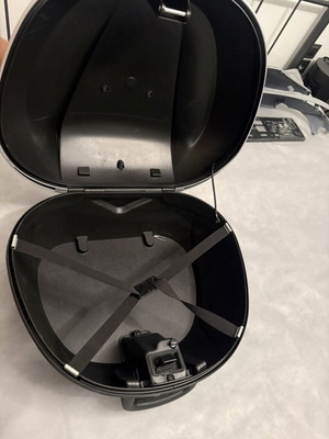 Piaggio Beverly 350cc motorcycle top case