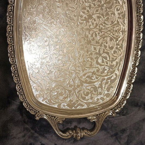 Serving tray like new, made in Italy, for special occasions