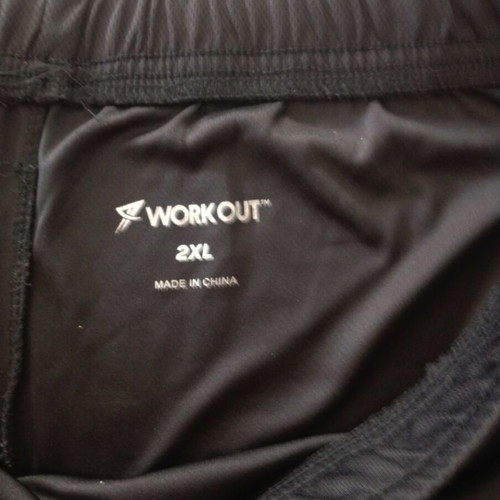 Athletic shorts, size XXL, black