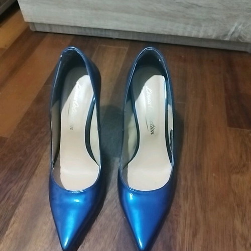 Blue Roua Mirror Pumps Size 36 Like New
