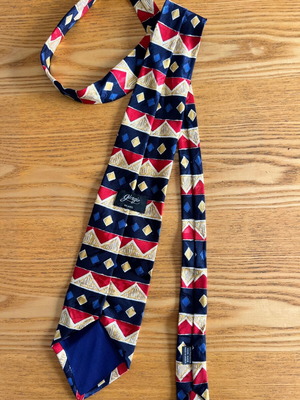 Giorgio Milano vintage men's tie with geometric pattern
