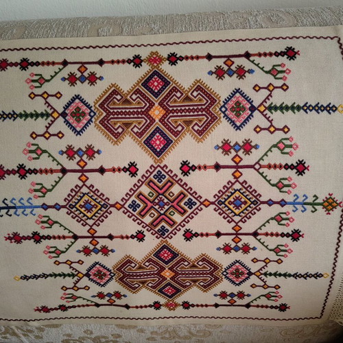 Handmade traditional Cretan beige table runner 44x107 cm