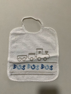 Bib with embroidery like new, handmade