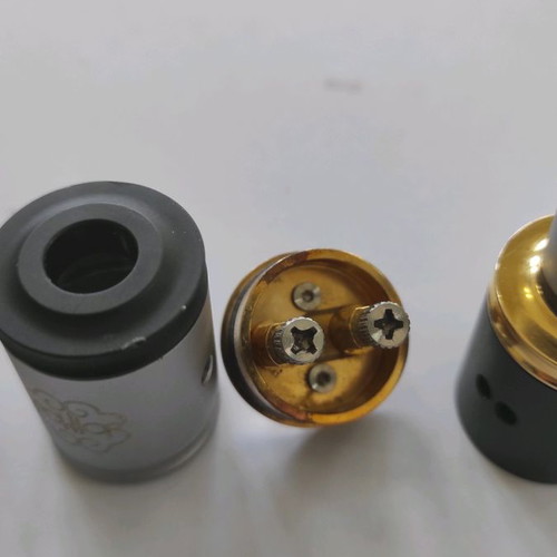 Dotmod Petri V2 RDA black new with extra silver tank