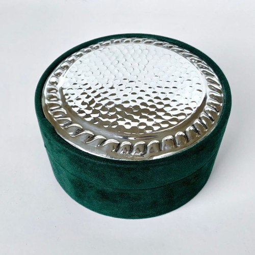 Velvet box with hammered silver, like new, green