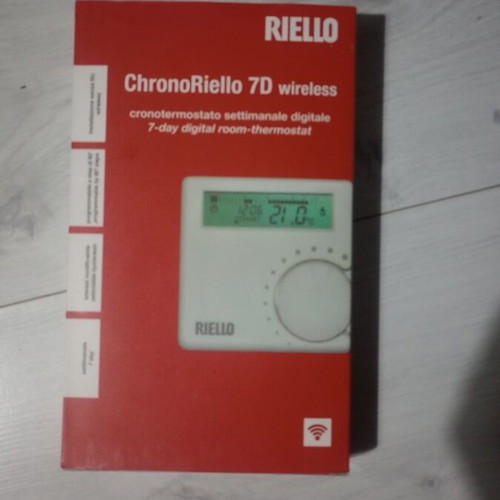 ChronoRiello 7D WIRELESS wall-mounted digital wireless room thermostat Riello like new