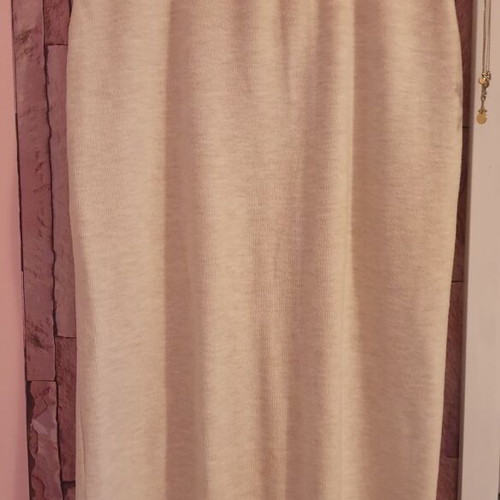 Wool skirt white like new