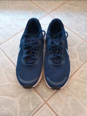 Nike Running Revolution αθλητικά παπούτσια σαν καινούργια, μέγεθος 42,5, μπλε