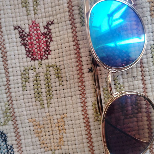 Gold & Wood sunglasses like new, men's, gold color