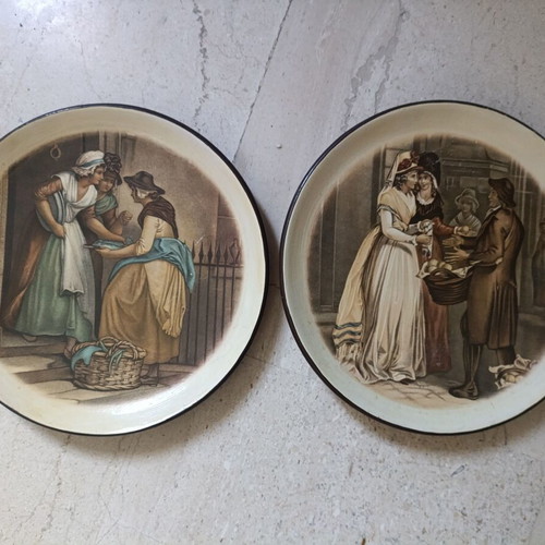 Handpainted ceramic plates set of 2