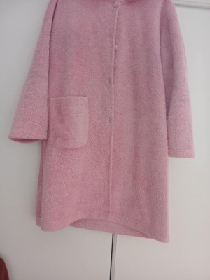 Pink robe warm like new, size M