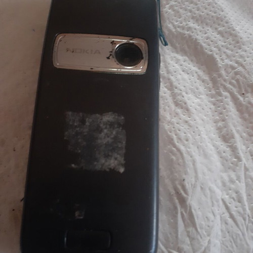Nokia 6020 mobile phone used, battery works