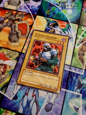 Science Soldier PSV Unlimited Yu-Gi-Oh! card, poor condition (PO)