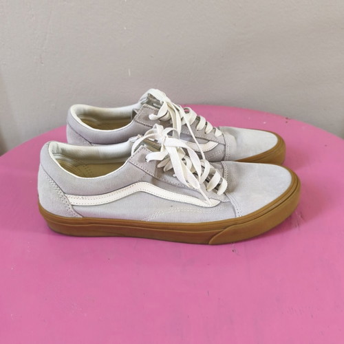 Vans sneakers beige with gum sole like new, size 44.5