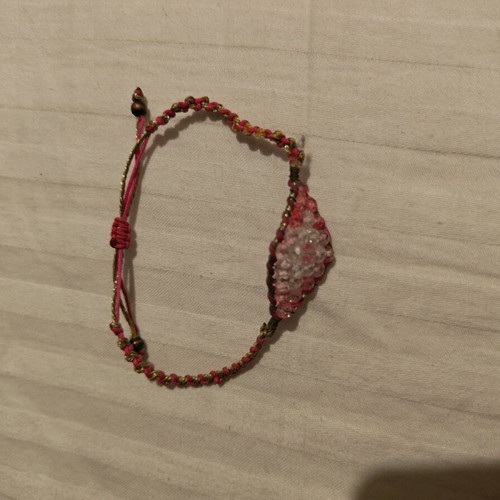 Bracelet new, adjustable size, pink