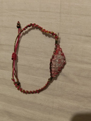 Bracelet new, adjustable size, pink