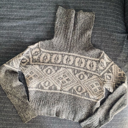 H&M knitted turtleneck oversized cropped sweater like new, gray size M
