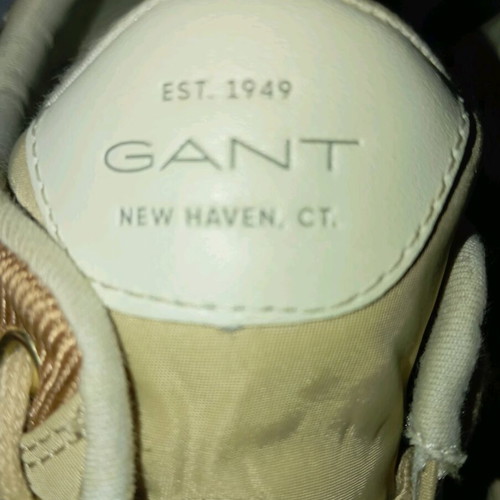 Gant No44 beige sneakers like new