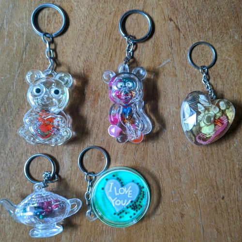 Keychains old, pack of 5 pieces